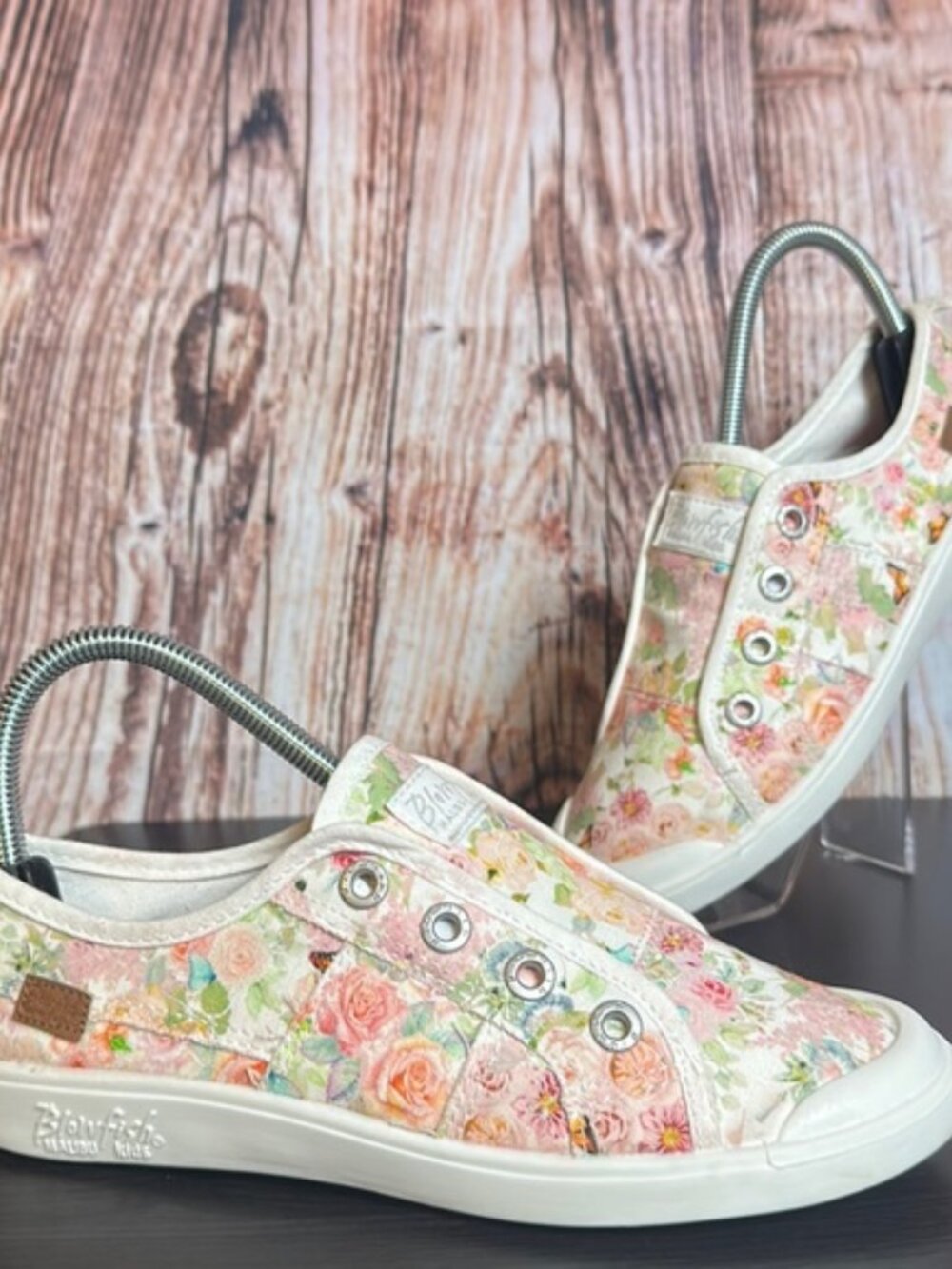 Blowfish Malibu Kids Floral Slip On Sneakers Girls Sz 4